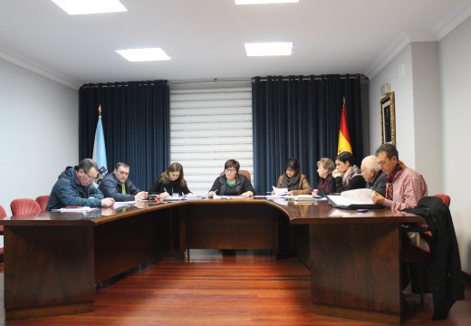 O pleno de Lousame aproba por unanimidade a súa adhesión á Central de Contratación da Deputación Provincial da Coruña